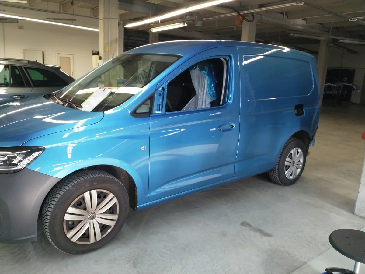 MV Lack Fahrzeugflotte — VW Caddy Hol- und Bringservice